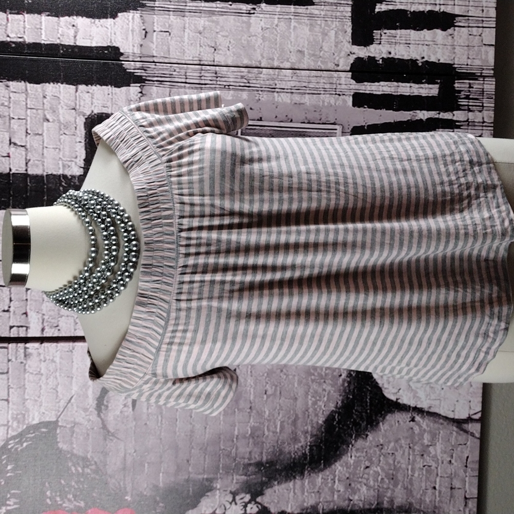 ModCloth Pink and Gray Off The Shoulder Top EUC